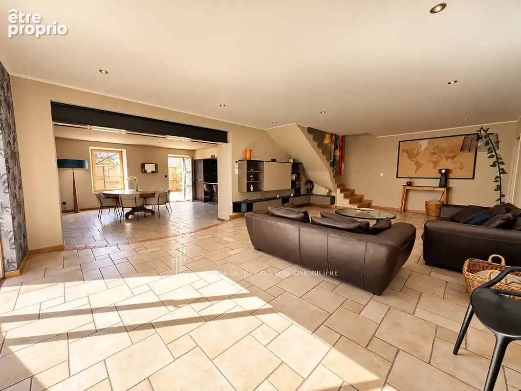 Propriété de caractère rénovée   225 m2   5 chambres   Piscine   Dépendances   DPE A/A - photo 9
