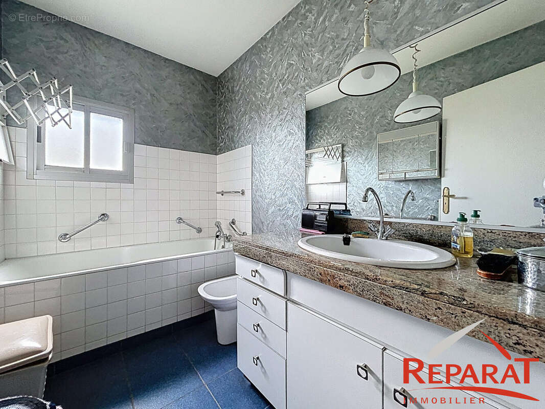 Appartement à BRIVE-LA-GAILLARDE