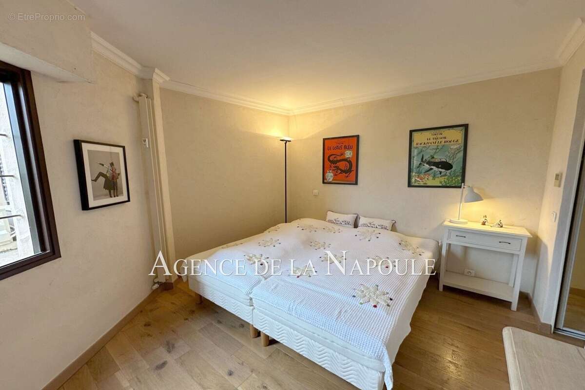 Appartement à MANDELIEU-LA-NAPOULE