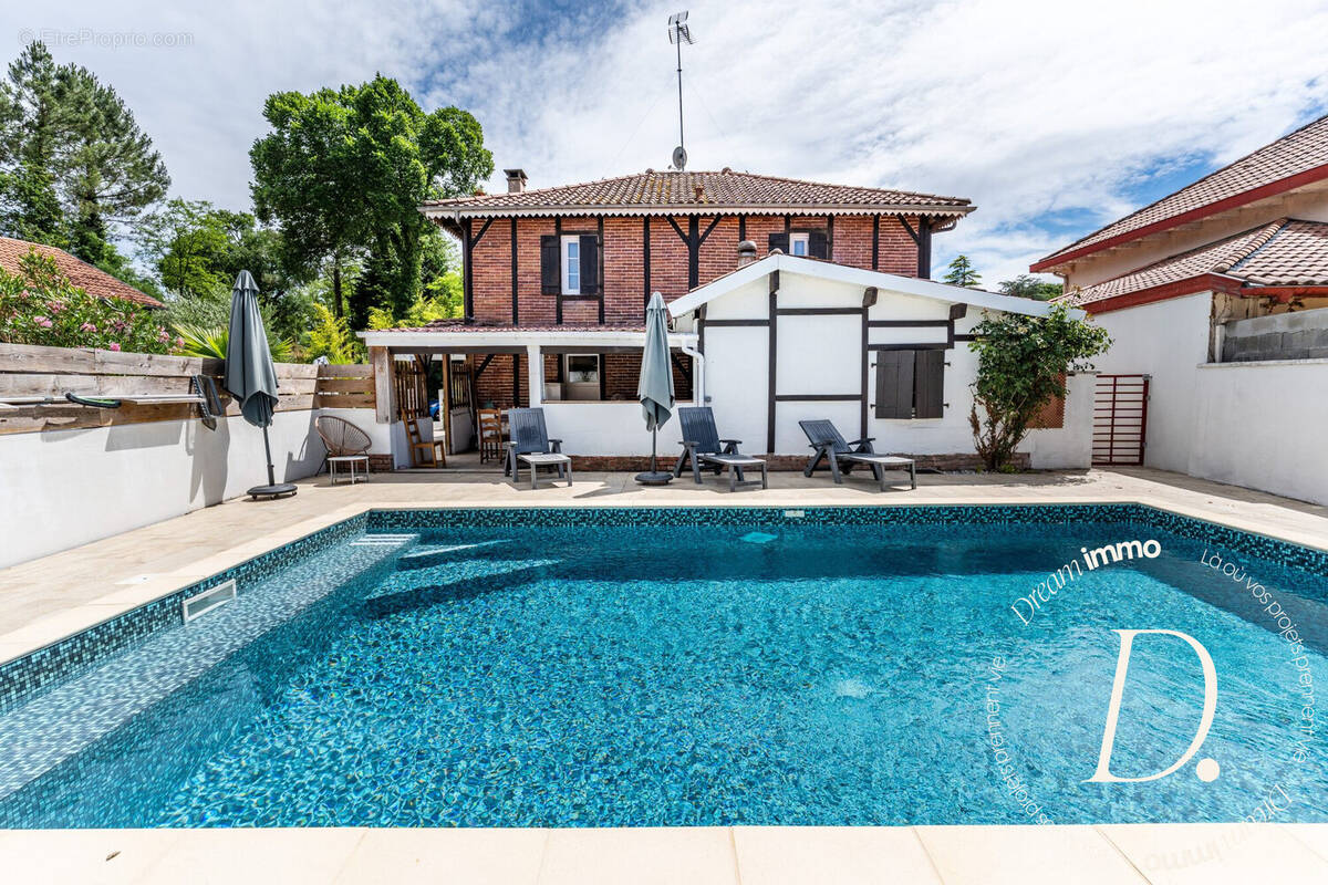 Maison à HERM