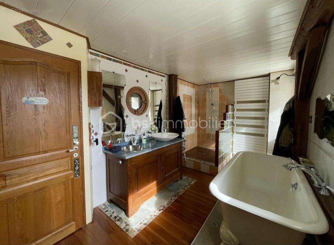 Maison rénovée à vendre - Chevillon - 225 m² - photo 14