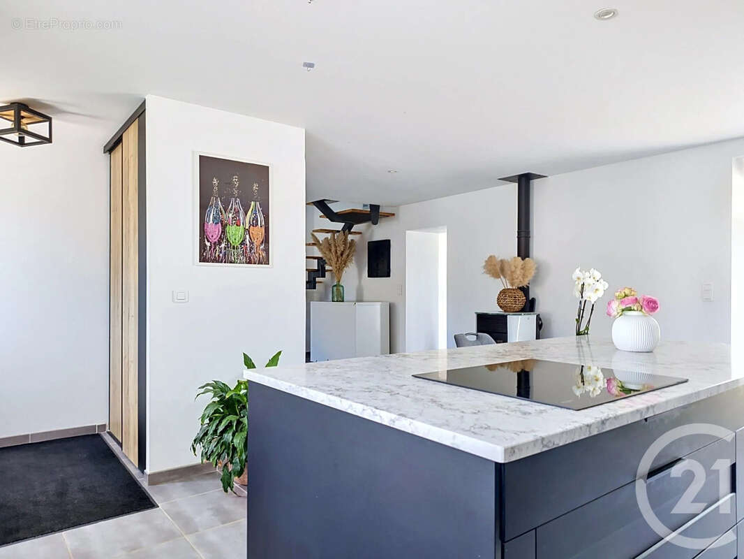 Maison 120 m² à Nailly  - photo 2