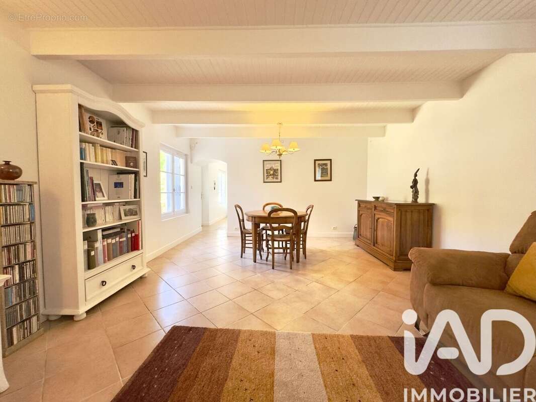 Photo 8 - Maison à LAPALUD
