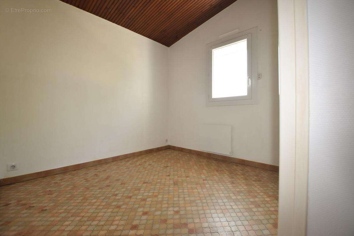 Appartement à VAUX-SUR-MER