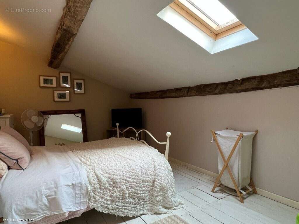 Maison à VERTEUIL-SUR-CHARENTE