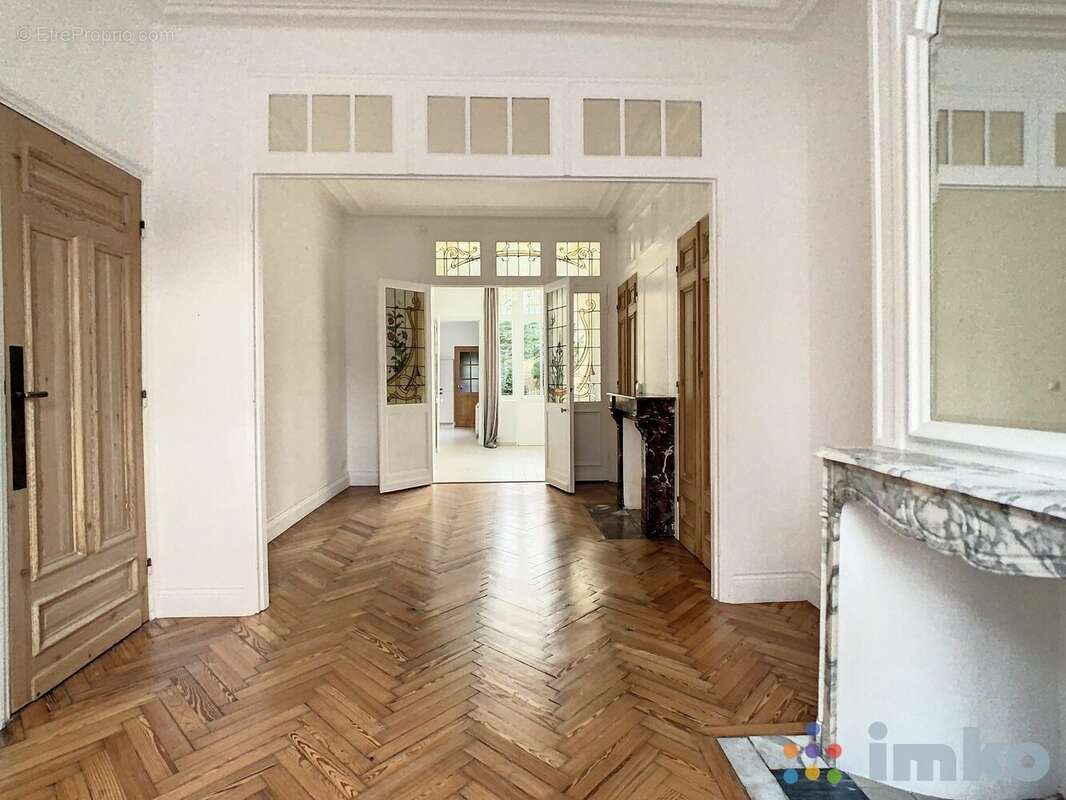 Maison à LA MADELEINE