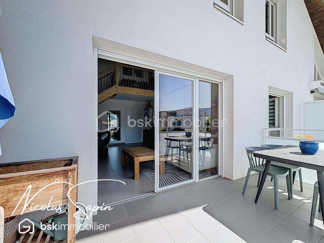 Appartement à VARCES-ALLIERES-ET-RISSET