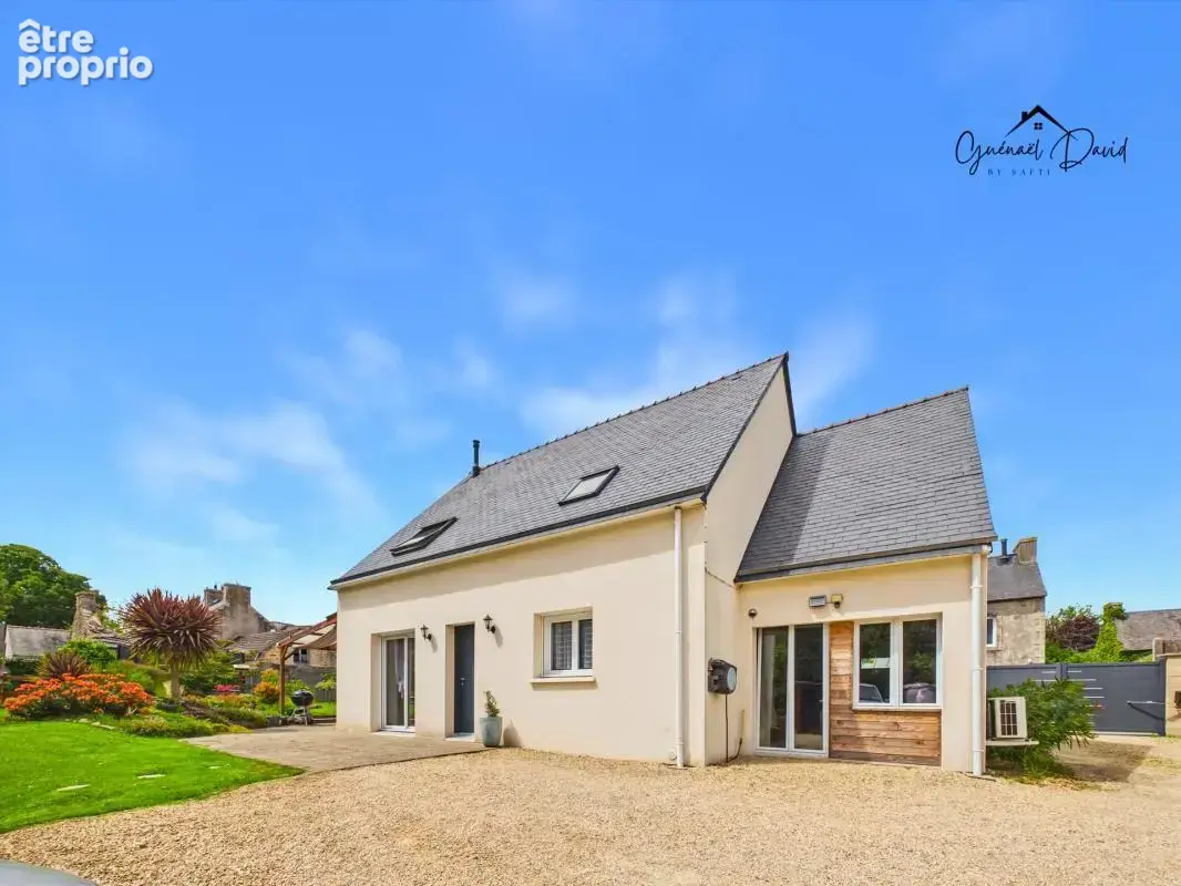 Maison à PLOUZEVEDE