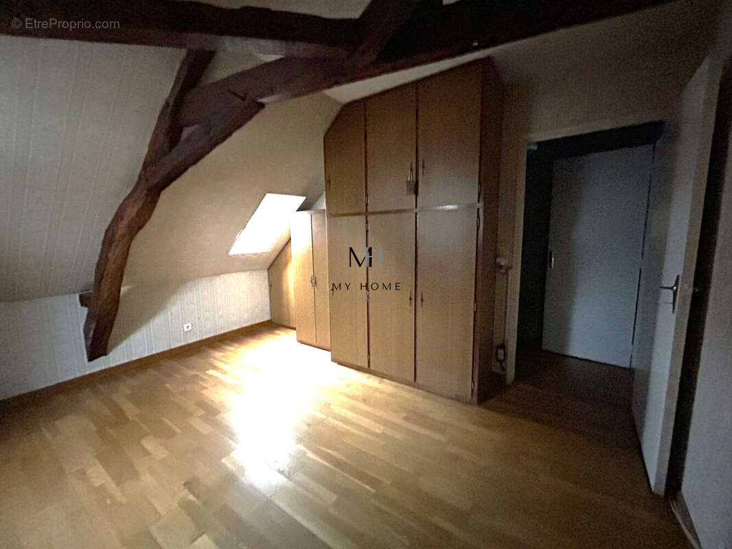 Maison à SOUGE-LE-GANELON