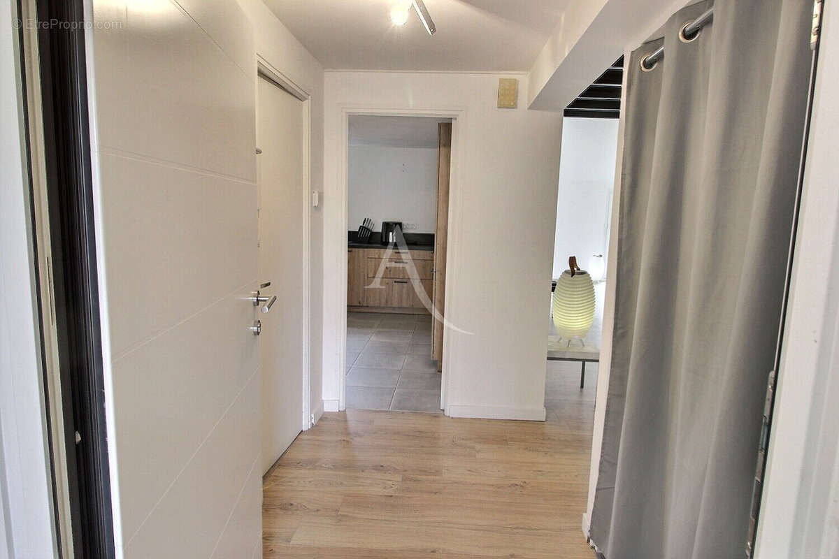 A vendre  cabestany villa 3 faces de 108 m² sur terrain de 400 m² - photo 2