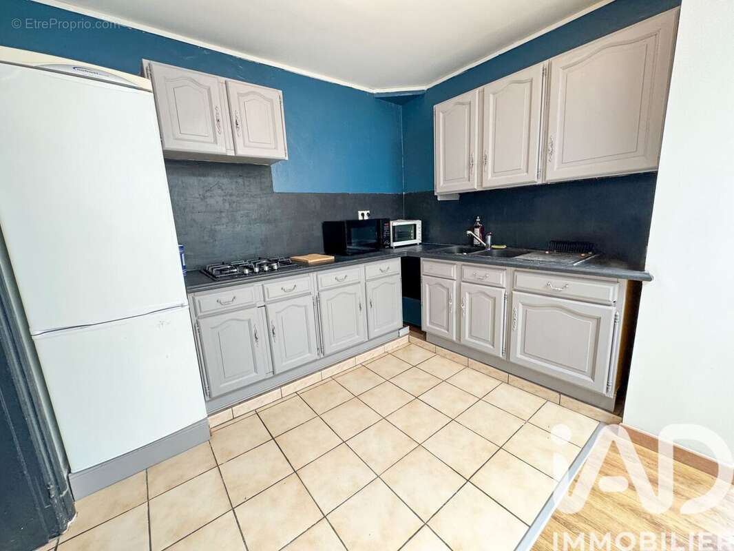 Appartement 107 m² à Valenciennes  - photo 2