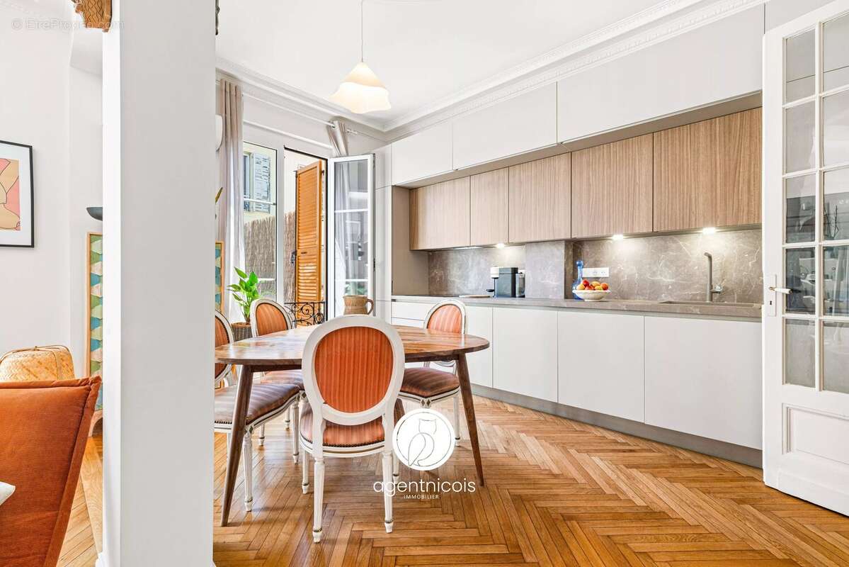 Nice // libération : 2 pièces / entièrement rénové / bourgeois / exceptionnelle terrasse - photo 13