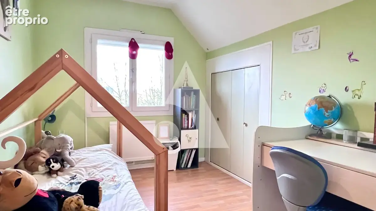 Maison 6 pièces avec 3 chambres et terrain de 2 200 m² à vendre à Chêne-en-Semine - photo 7