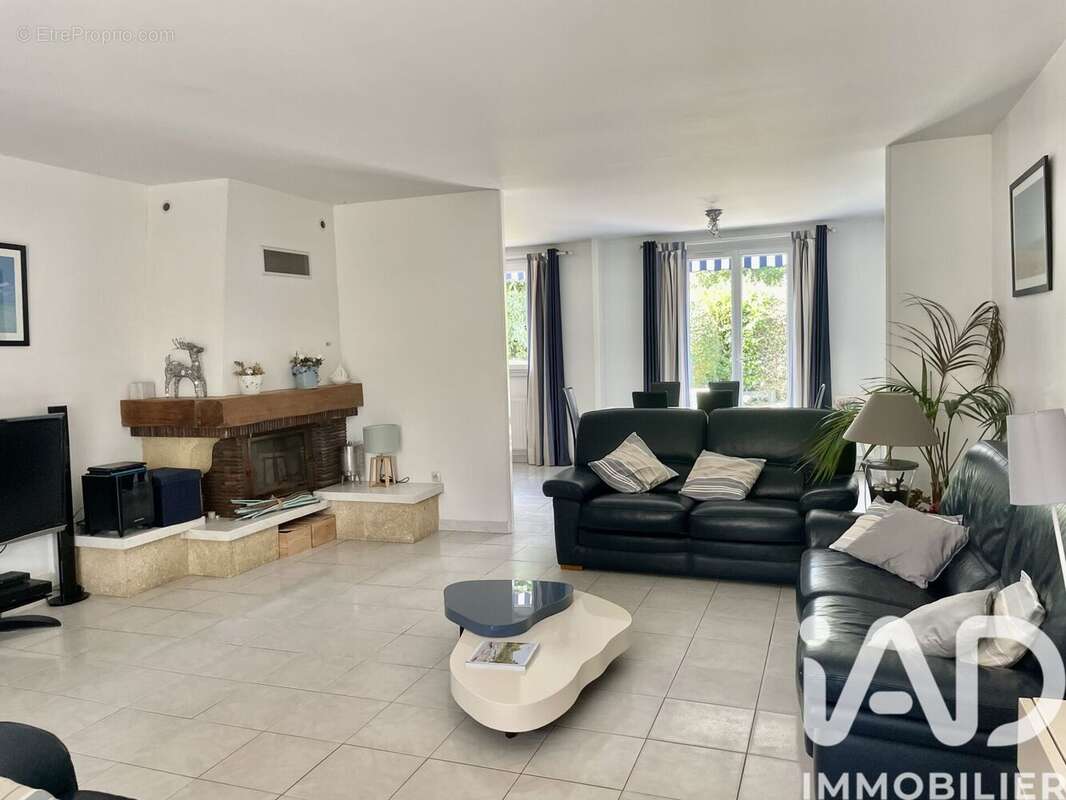 Photo 3 - Maison à ETIOLLES