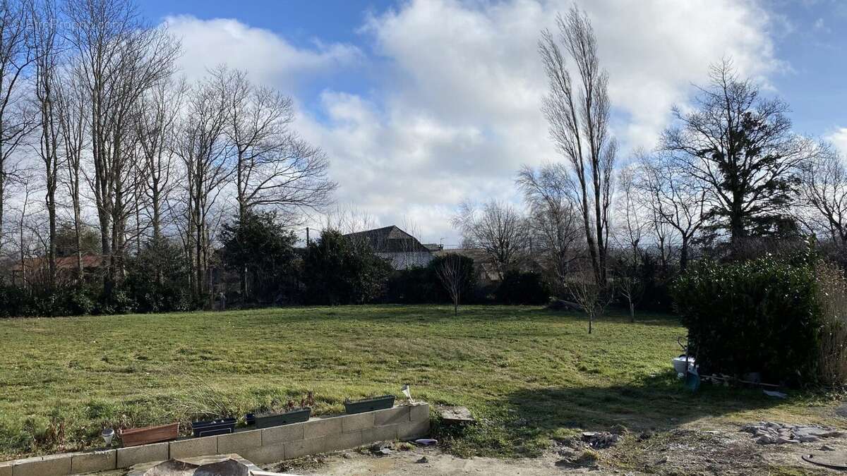 Maison à COMPS-LA-GRAND-VILLE