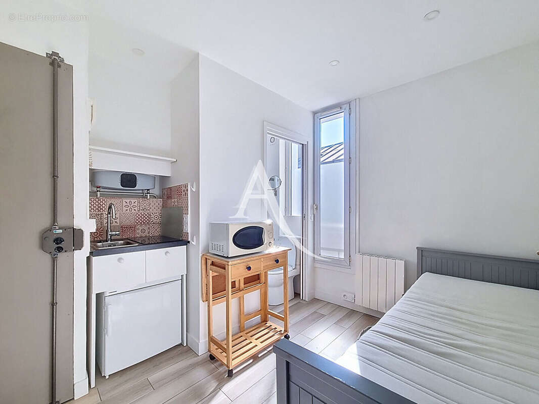 Appartement à PARIS-20E