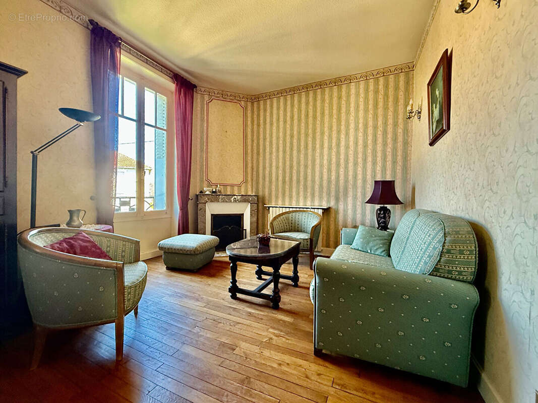 Maison à BRIVE-LA-GAILLARDE