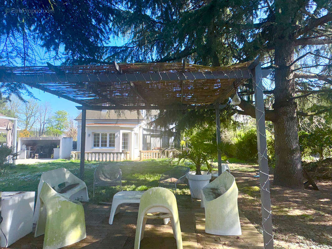 Maison à MAISONS-LAFFITTE