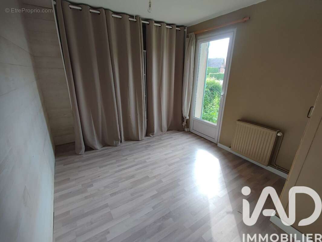 Photo 7 - Maison à VANDRIMARE