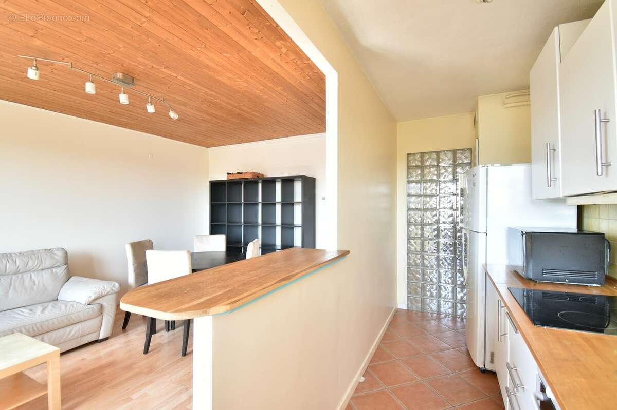 Appartement à vendre 2 pièces ANTONY (92), lumineux très proche RER et tramway - photo 3
