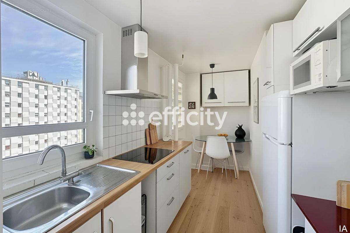 Appartement à MONTROUGE