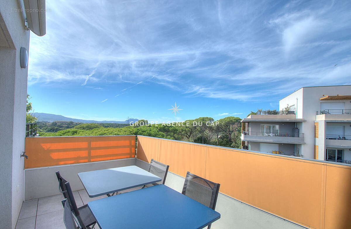 Appartement à FREJUS