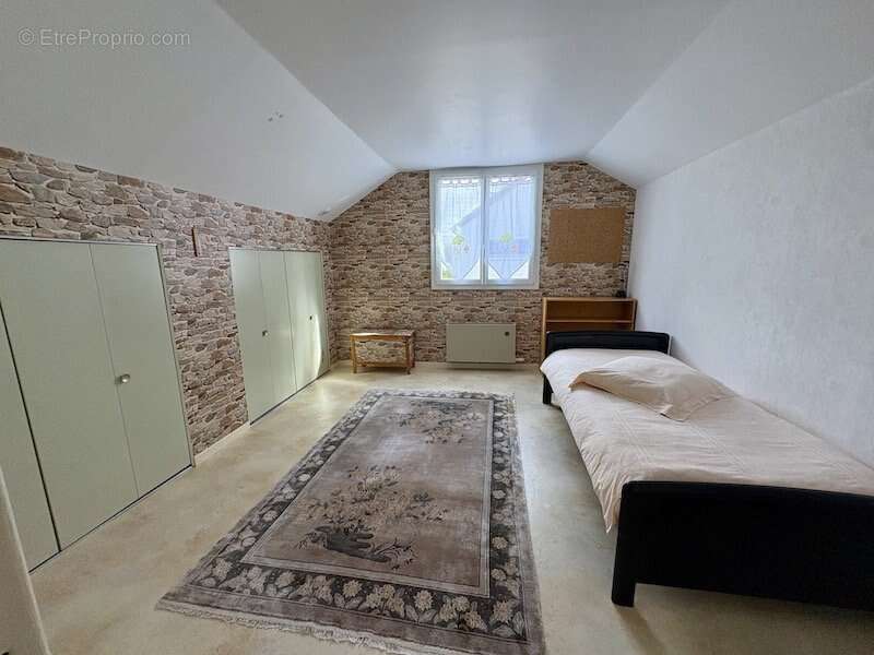 Maison à CHATEAUFORT