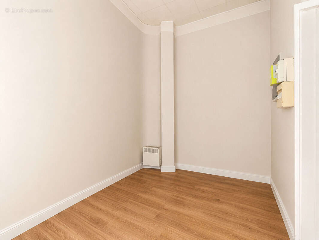 Immeuble  55  m² - photo 10