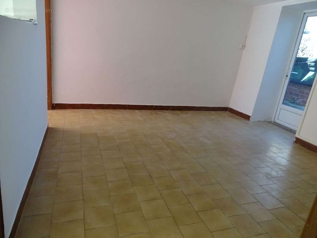 Maison à LE CHATELET