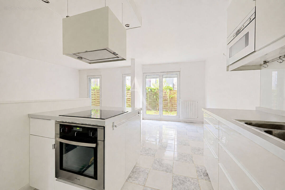 Appartement à NOGENT-SUR-MARNE