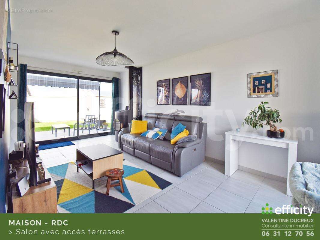 Maison à CHAZELLES-SUR-LYON