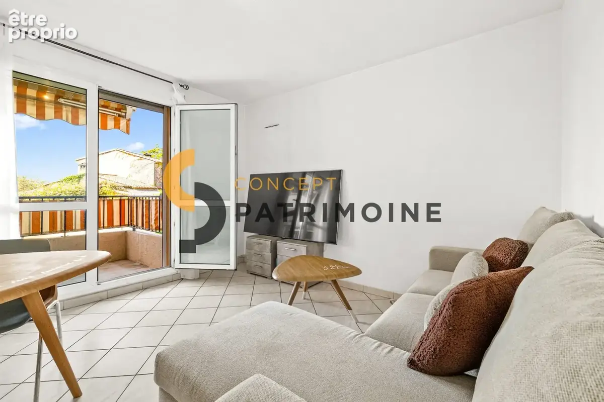 Appartement 1 pièce 26 m² à vendre à Saint-Laurent-Du-Var (06700) - photo 2