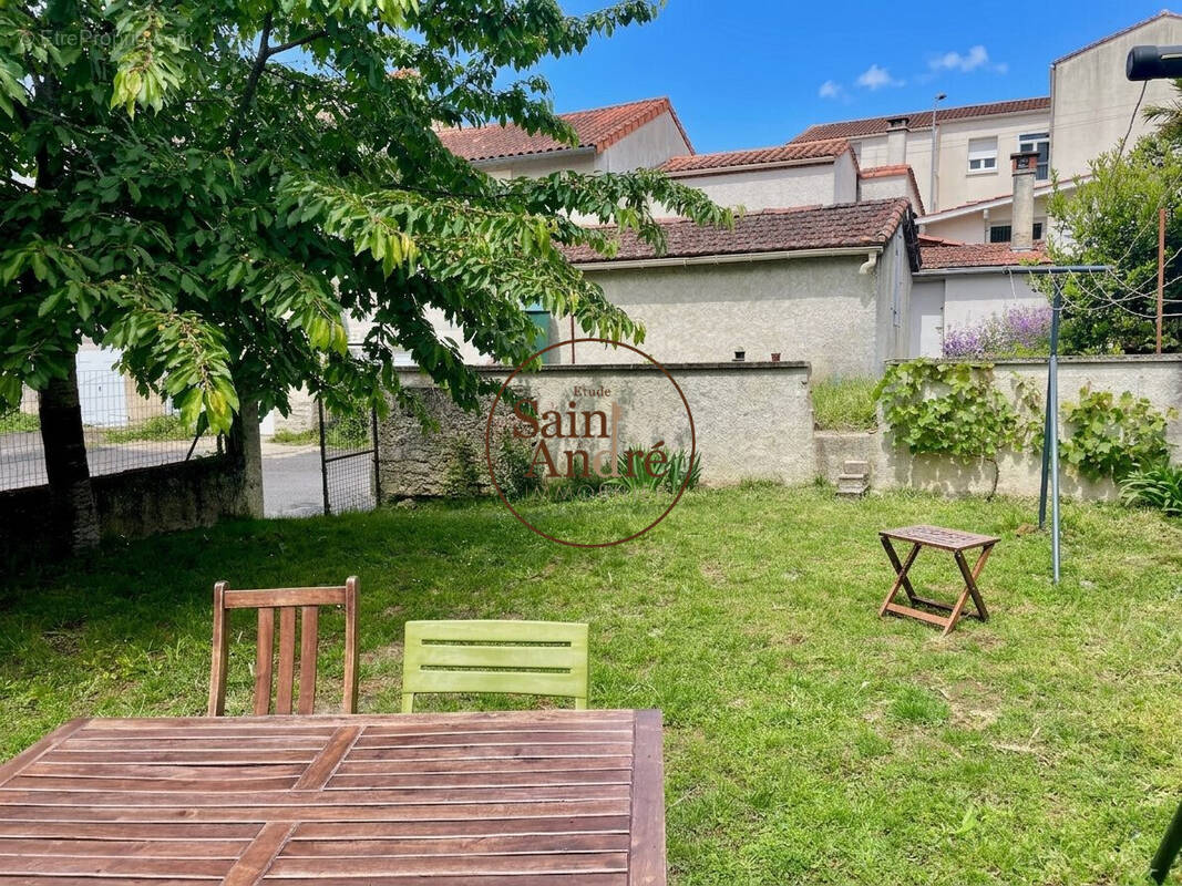 Maison à ANGOULEME