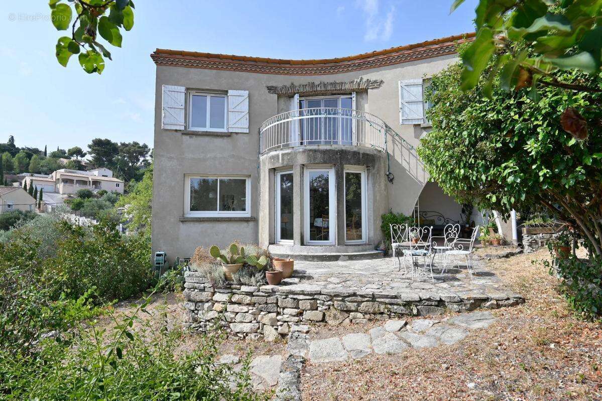 Maison de 6 pièces de 134 m² à Nîmes, Justices Vieilles - photo 16