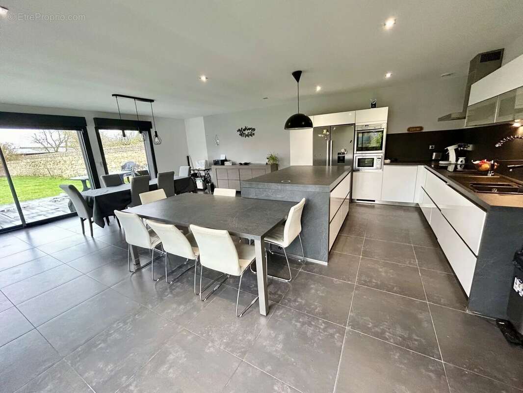 Appartement à AVESNES-LE-SEC