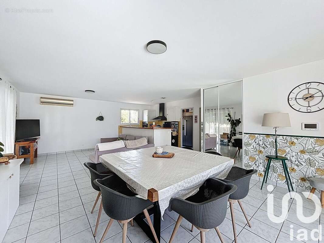 Photo 5 - Maison à MILLAS