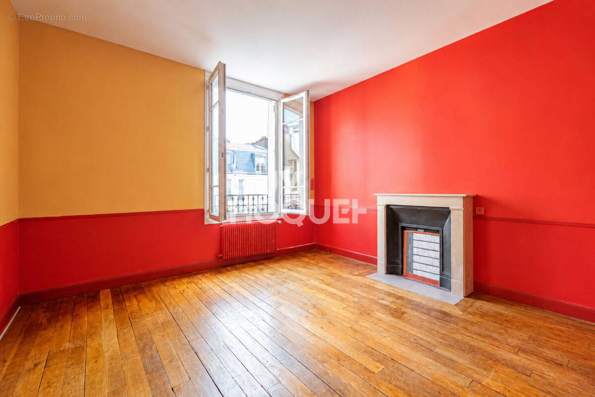 Appartement à PARIS-12E