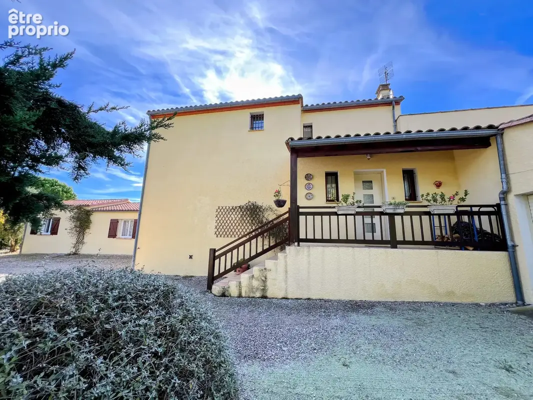 Spacieuse Maison Individuelle avec Dépendance Indépendante, Piscine et Jardins Paysagers - photo 19