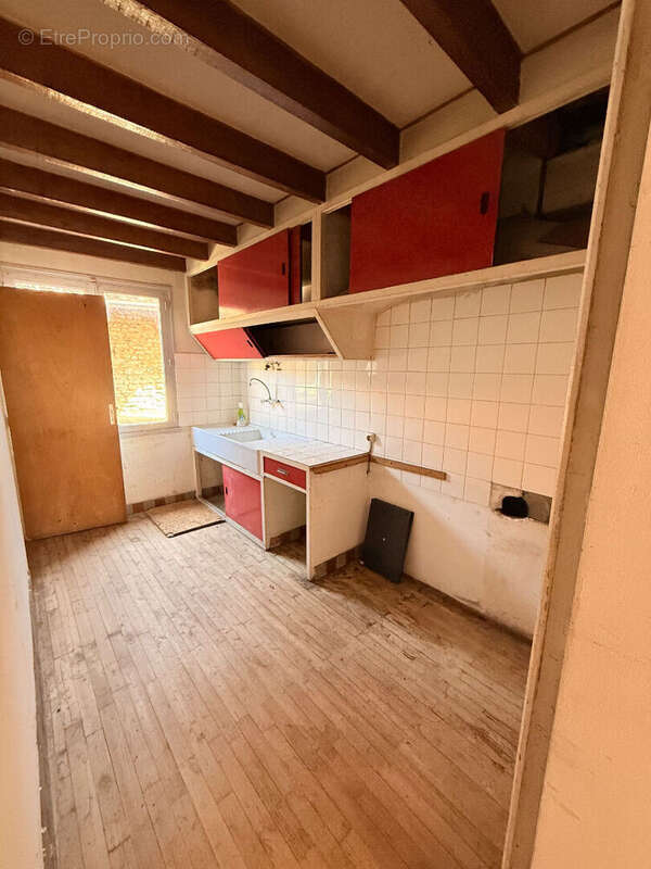Maison 119 m² à Saint-Maurice-La-Clouere  - photo 4