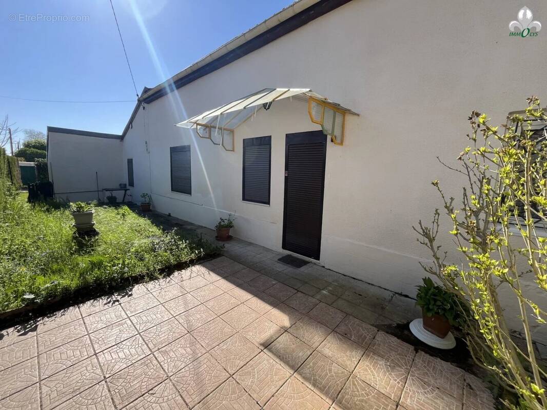 Maison à BINGES