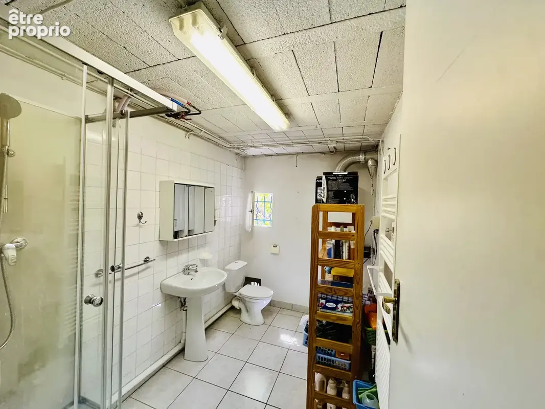 Sur les hauteurs de Carnoux : Villa type 5 avec piscine - photo 10
