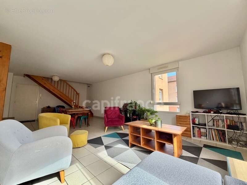 Appartement à RIORGES