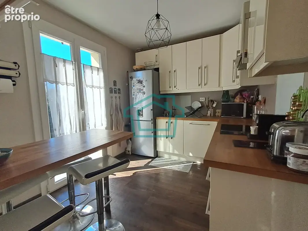 Maison familiale de 130 m2 avec 4 chambres, sous-sol total et salle de cinéma   Orgerus - photo 3