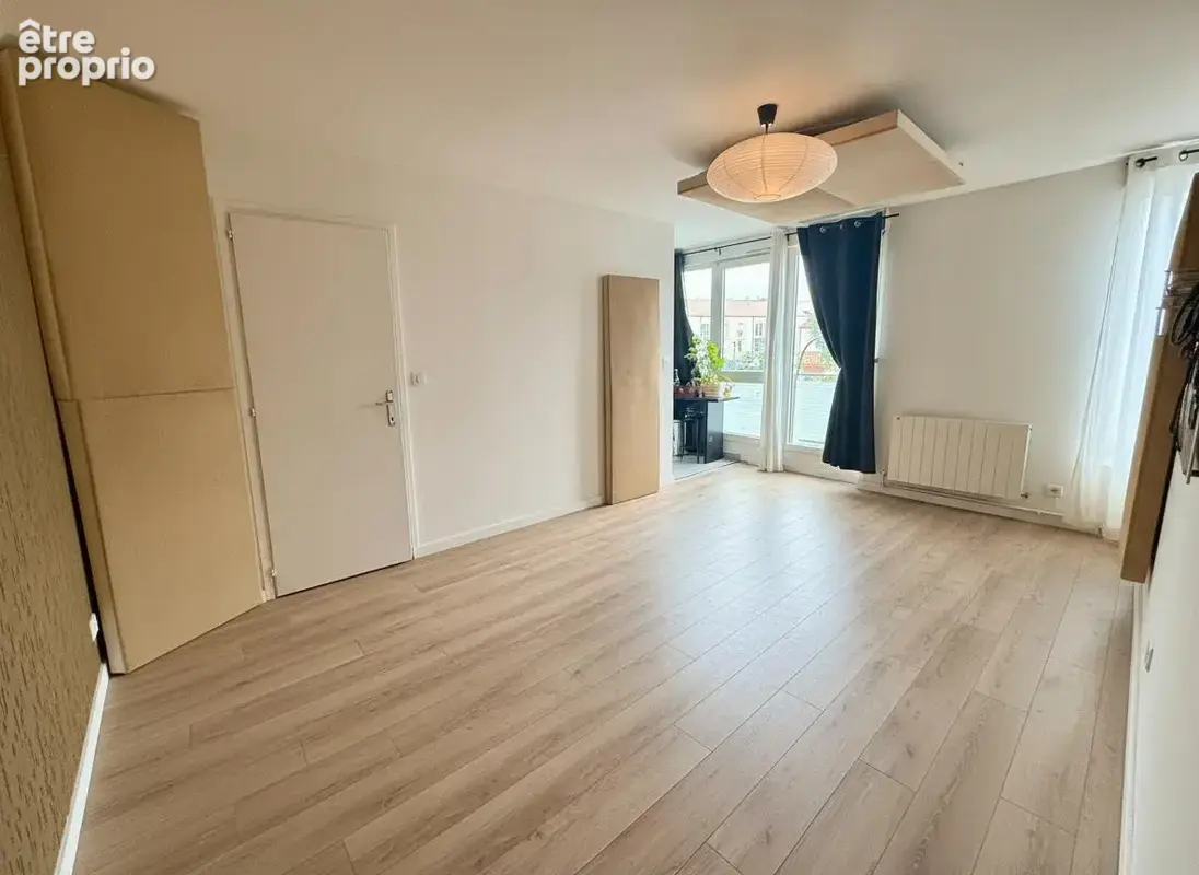 Appartement à SERRIS