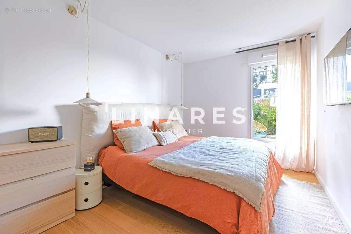 Appartement à MARSEILLE-6E