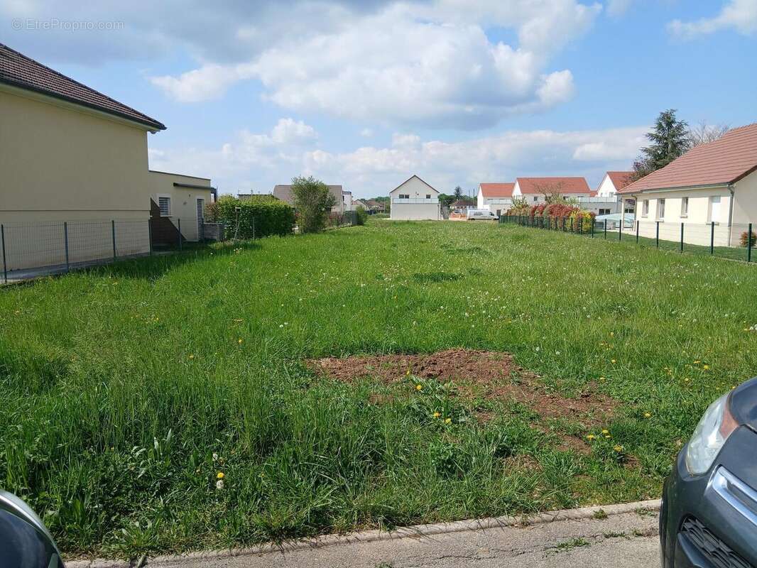 Photo 5 - Terrain à TAVAUX