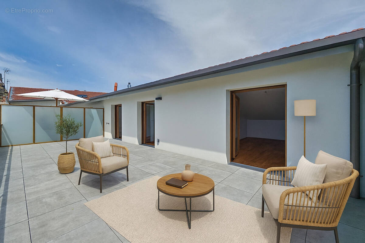 Appartement à LYON-9E