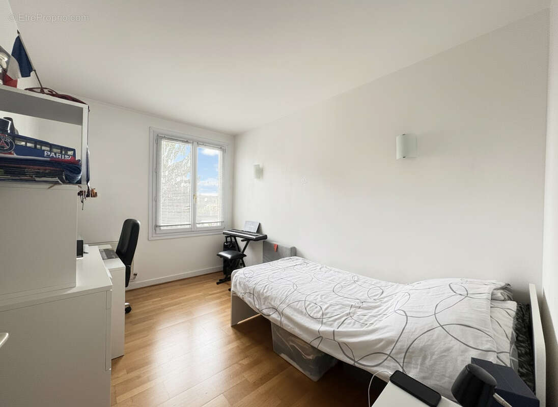 Appartement à SAINT-MAUR-DES-FOSSES