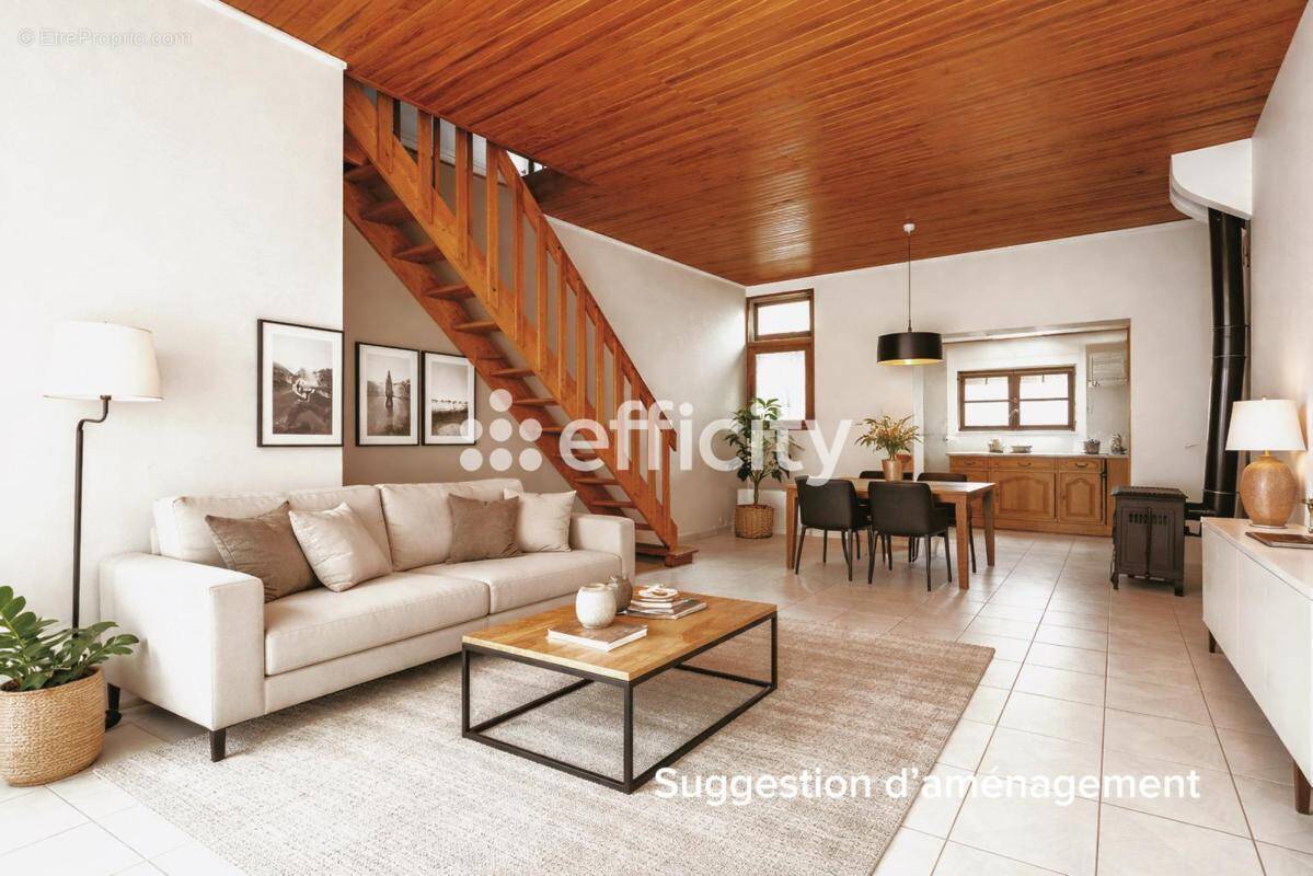 Maison à CROIX