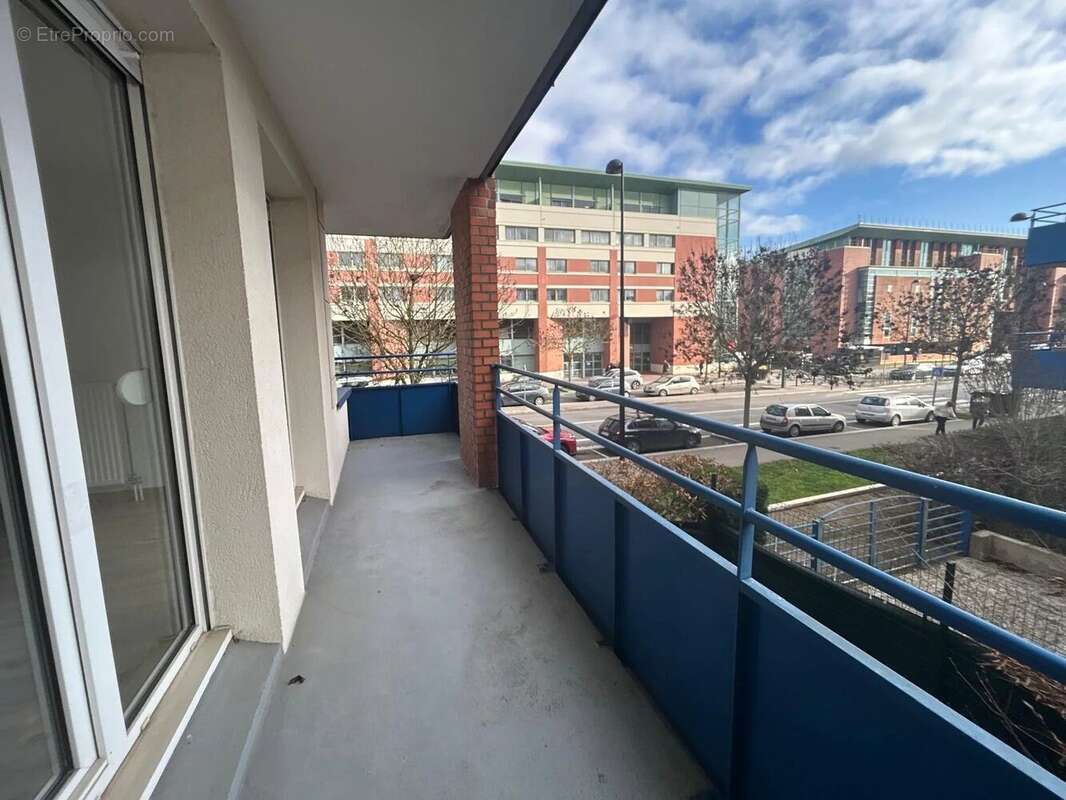 Appartement à MONTIGNY-LE-BRETONNEUX